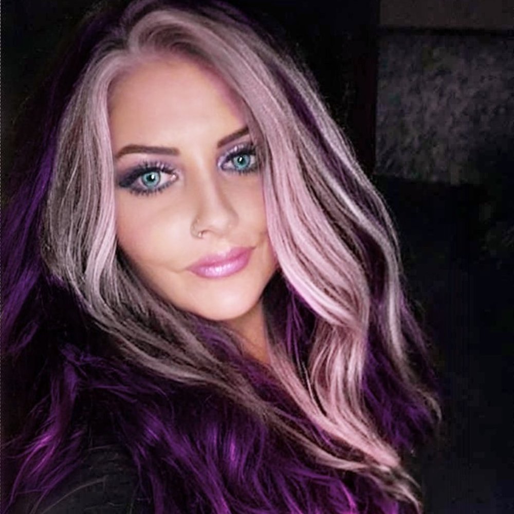 Meet your Posher, Debbie